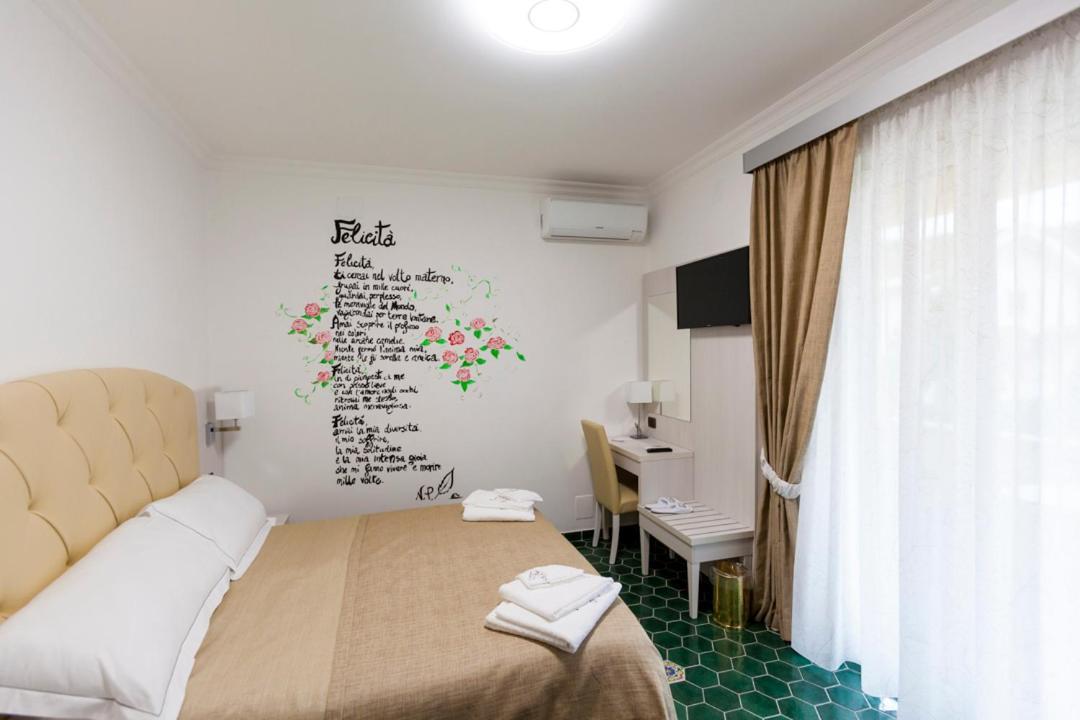 Na' Poesia B&B Di Charme Sant'Agata de' Goti Exterior photo